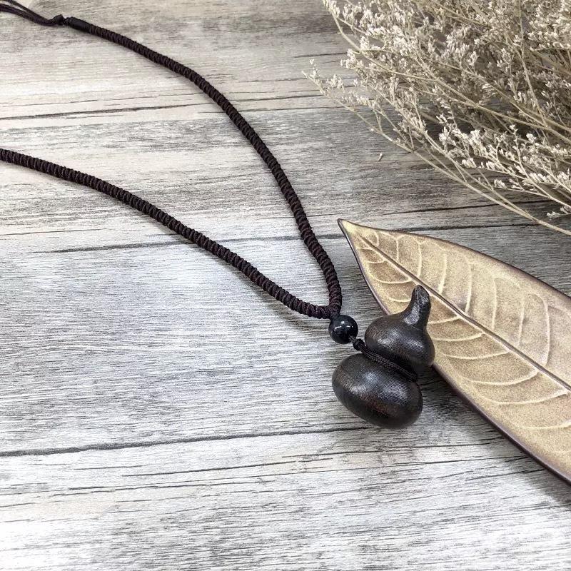 Retro Hand-carved Mahogany Long Necklace Women's Fashion Temperament Cotton and Linen Clothing Sweater Chain Accessories