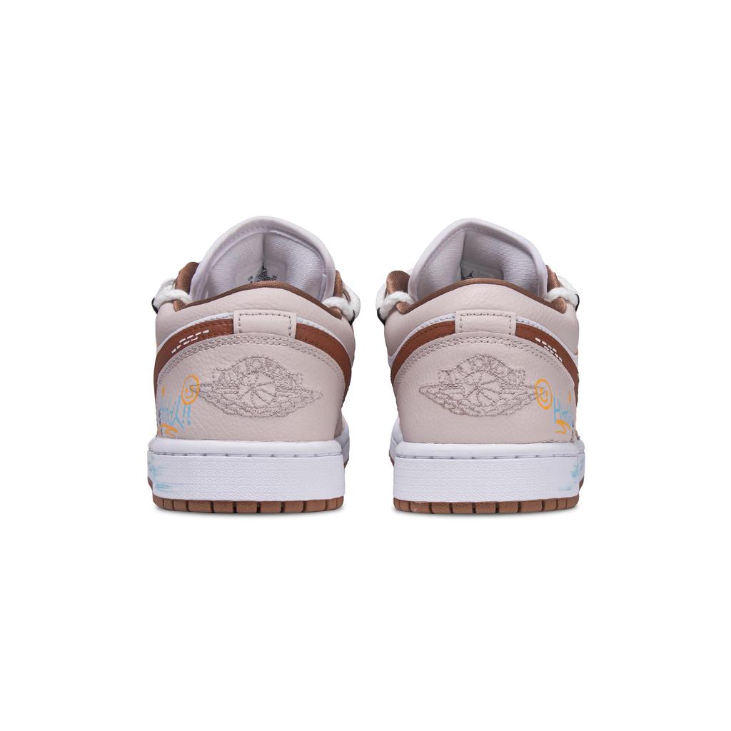 Jordan Air Jordan 1 Milk Brown Magazine Abrasion Resistant Low Top Vintage Basketball Shoes Unisex White Brown DC0774-202(Team864-)