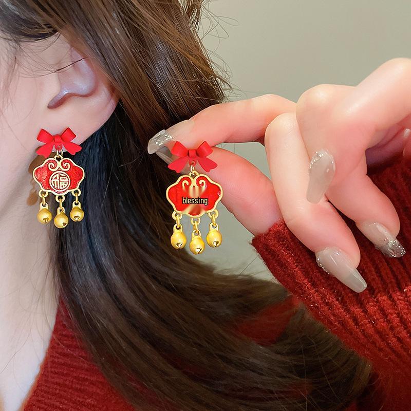 Red Bow Coin Purse Earrings: Silver Needle Retro Snake Lock Studs, New Year High-End Ear Jewelry.