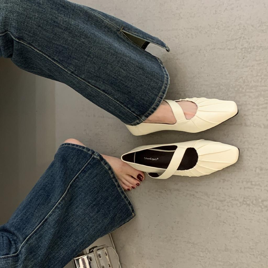 Chaussures Mary Jane vintage pour femmes tête avec fond plat plissé pieds non fatigués tempérament français chaussures simples