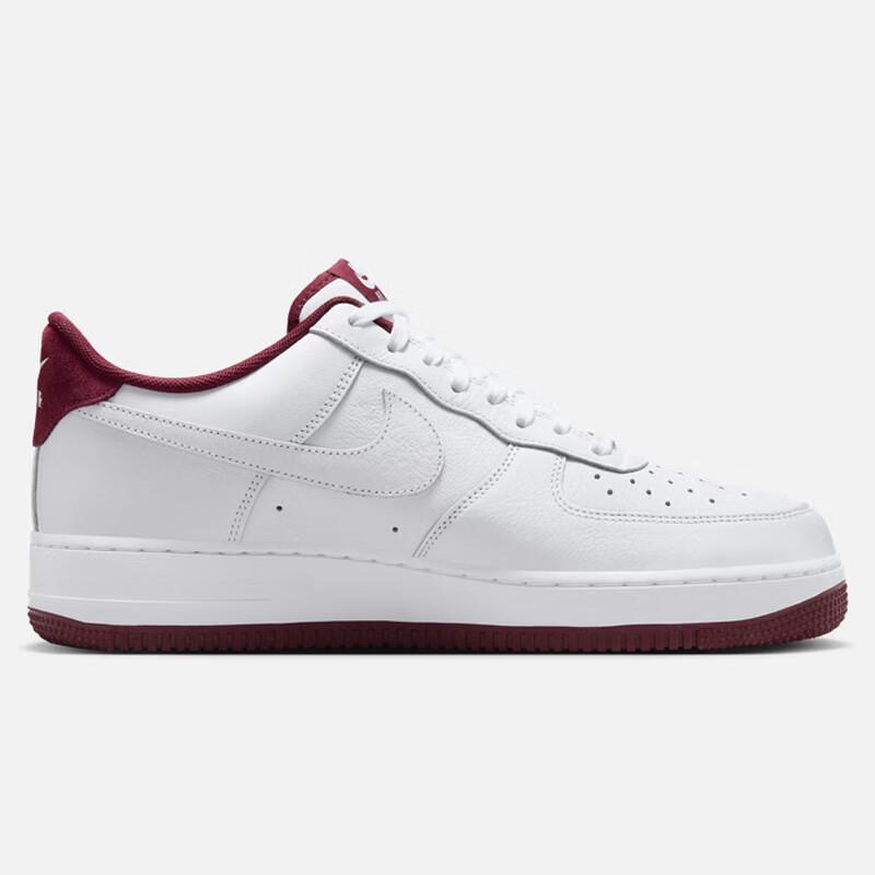 Nike Men's Air Force 1 Low Top Sneakers