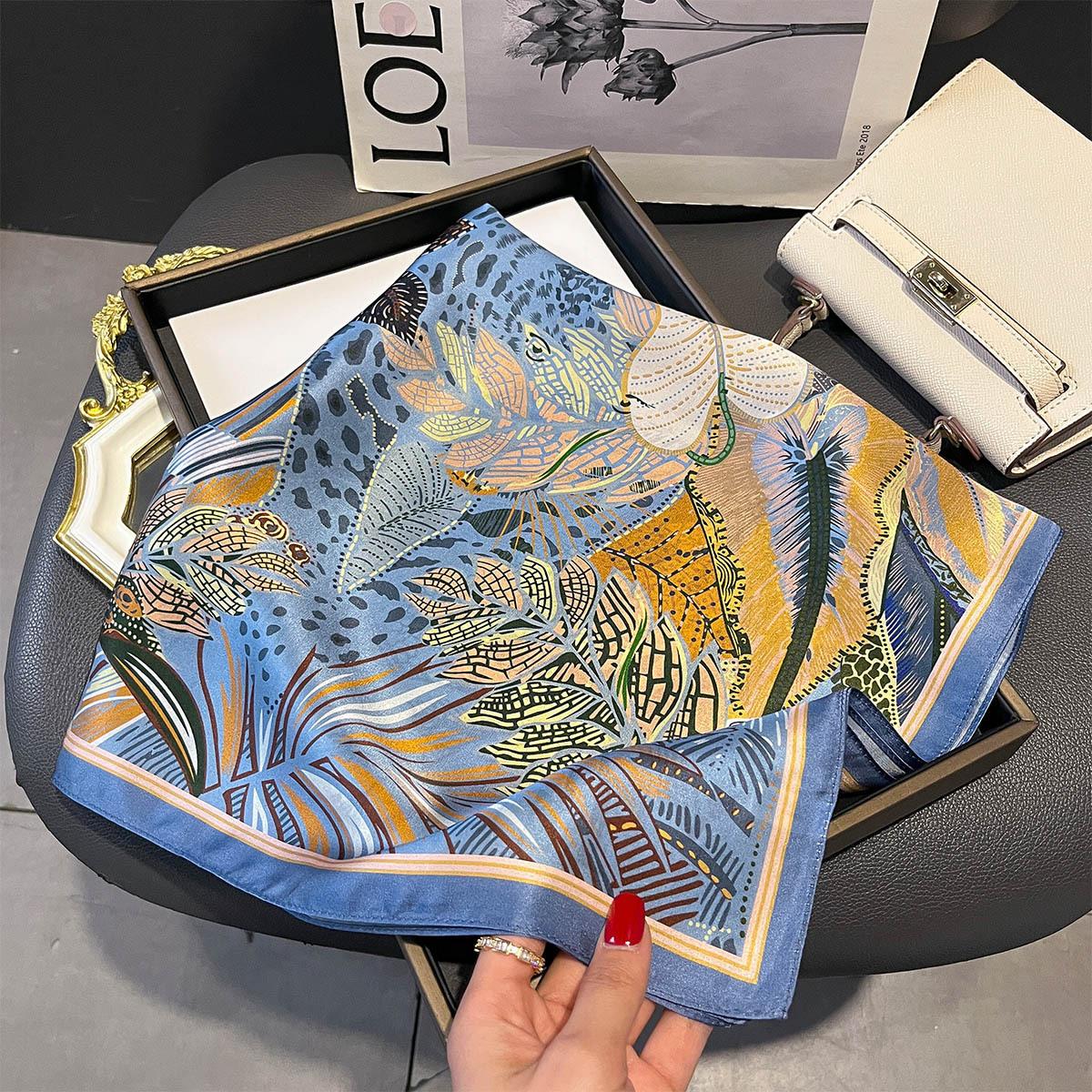 

100% Шарф из чистого шелка Женская повязка для волос Фуляр Квадратный Женский Платок на голову Шелковый Роскошный Принт Шаль Накидки Хиджаб Бандана Шарфы Real Silk 65x65cm