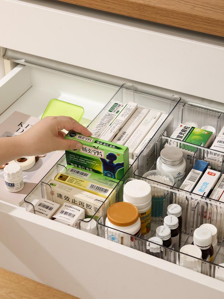 Clear Expandable Medicine Organizer Box Adjustable PET Plastic Drawer Divider Storage Container For Pills Vitamins Cosmetics Fit