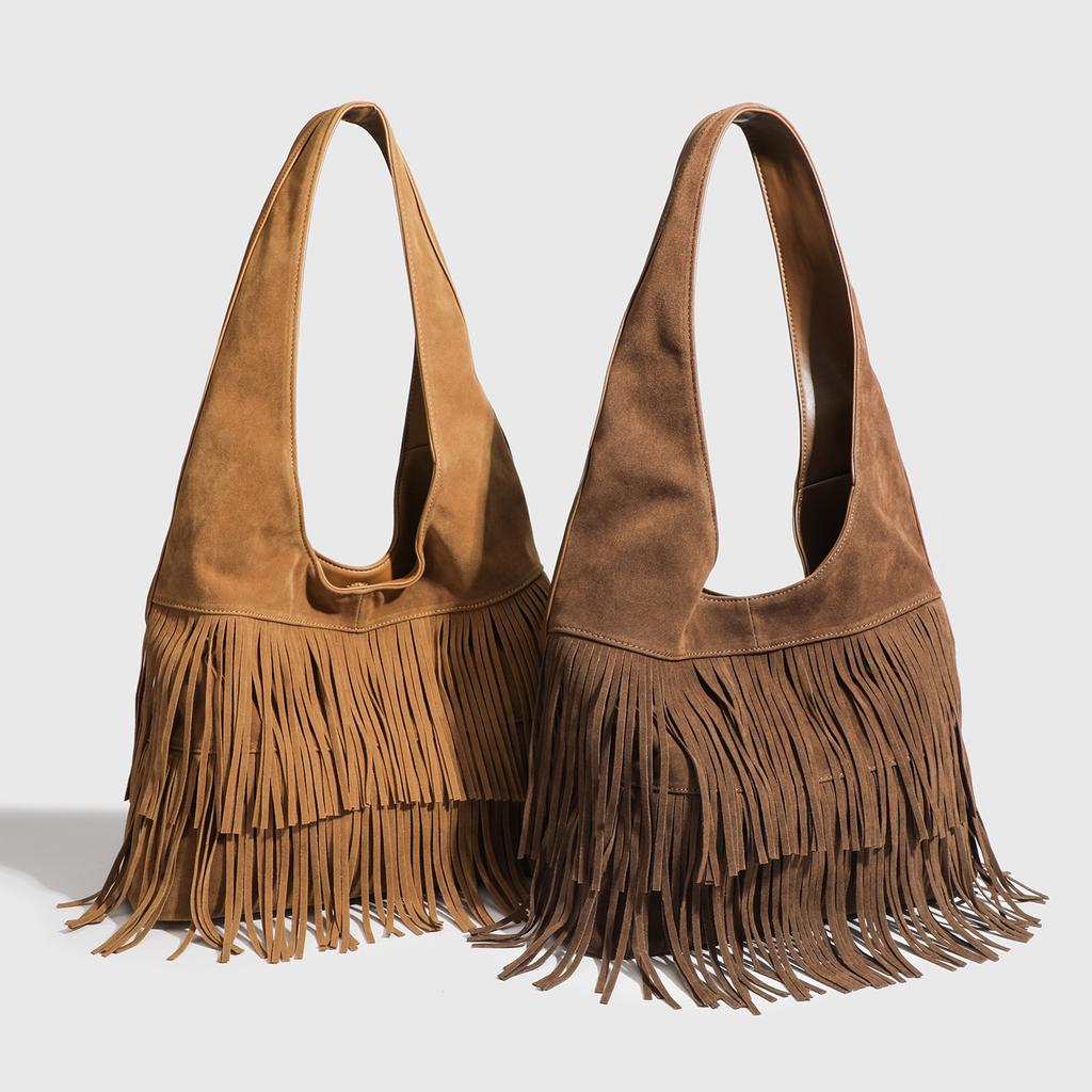 Women's large-capacity frosted leather bag, 2024 new casual style, popular this year, crossbody, handbag, commuter, tassel, underarm bag