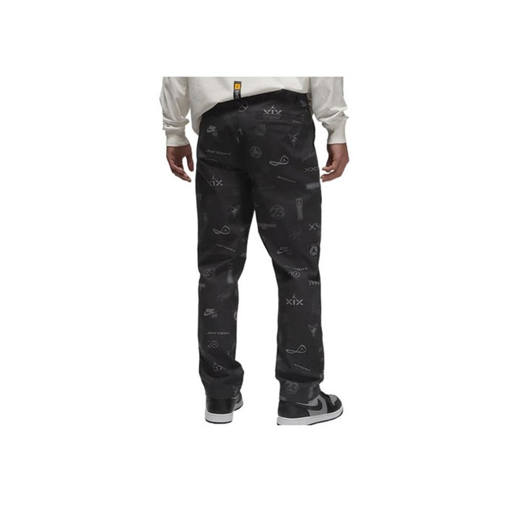 Jordan Flight Heritage Cargohose mit geradem Bein und durchgehendem Logo-Print Herren Unterteile Schwarz DV7560-010