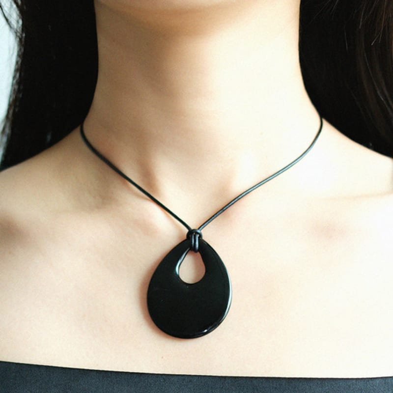 

MARTA OnyxPendant_necklace (L) OnyxPendant_necklace (L)