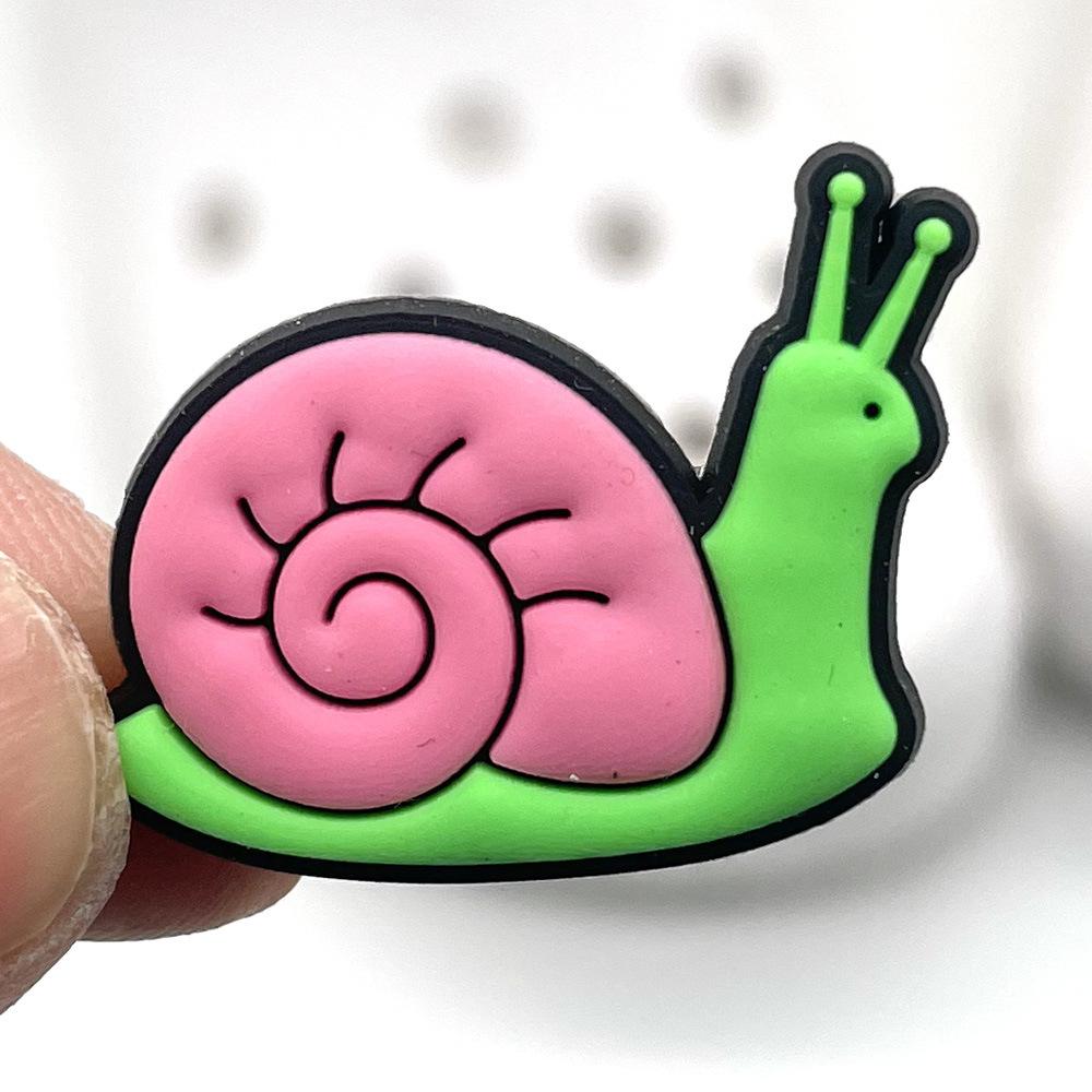 Shoe Charms Accessories Decoration Cute Pink Hole Shoes Flower Shoe Buckle PVC Soft Plastic Cartoon Detachable Match 1pcs