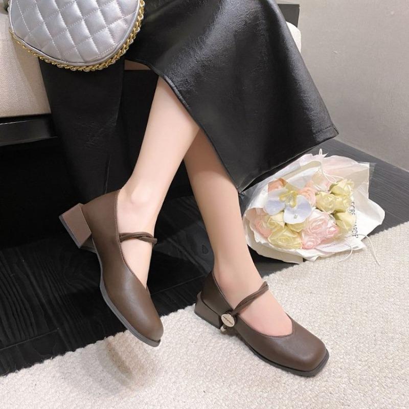 Classic Retro White Mid Heel Pumps Chic Women's Round Head Square Heel Sandals Mary Jane Buckle Strap Block Heel Shoe For Women