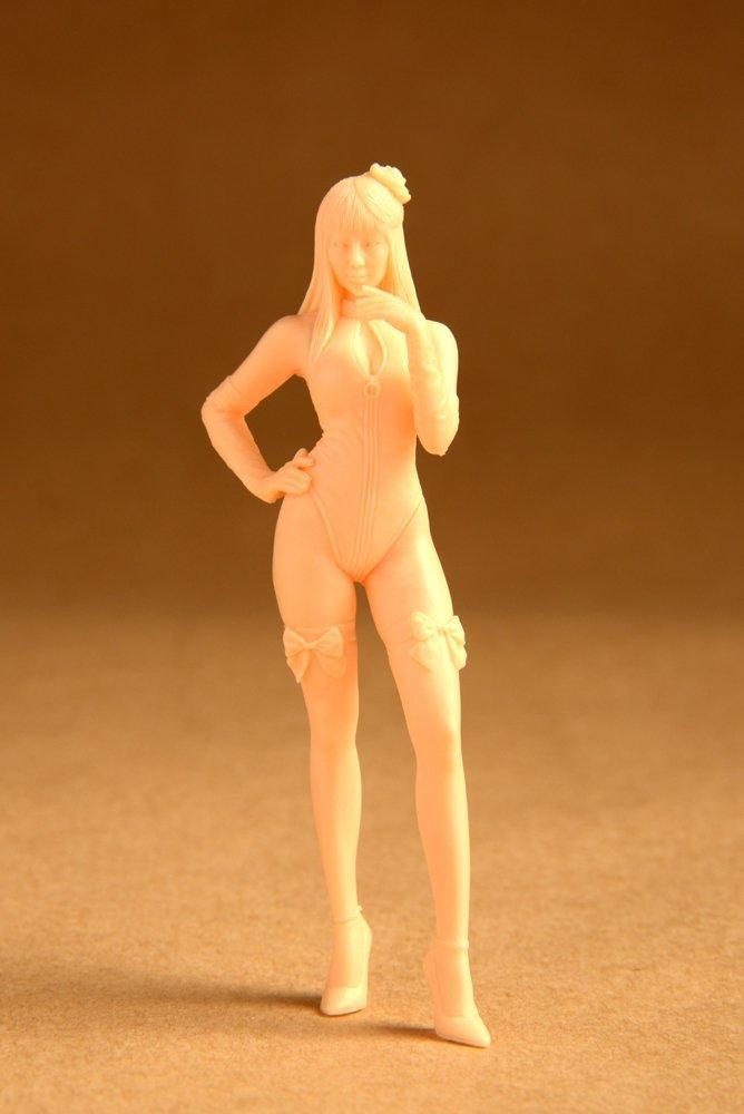 Brick Works NOSE ART QUEEN Yuri Morishita Girls from SCALE AVIATION Scale Resin Cast Assembly Kit 1/20