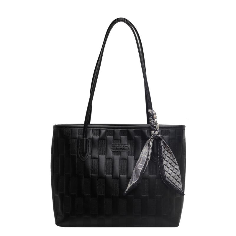 Autumn New Bag Casual Large Capacity Women's Bag Women's Fashion Versatile Commuter Shoulder Tote Bag