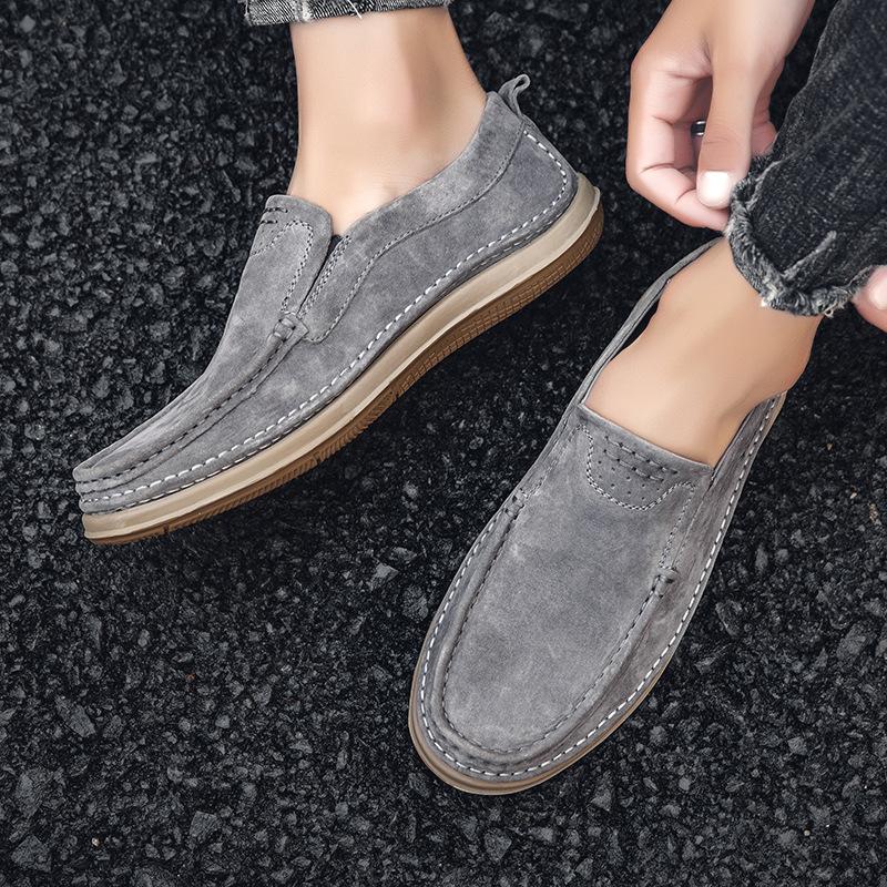 The New Korean Version of the Trend of Low-top Foot Loafers, Hand-sewn Shoes, Men's Fashion Simple Outdoor Men's Driving Shoes