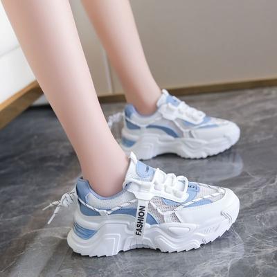 Außenhandel 2025 Frühling und Sommer neue vielseitige Studenten kleine weiße Schuhe Plateau Mesh Damen Schuhe Lauf Sportschuhe