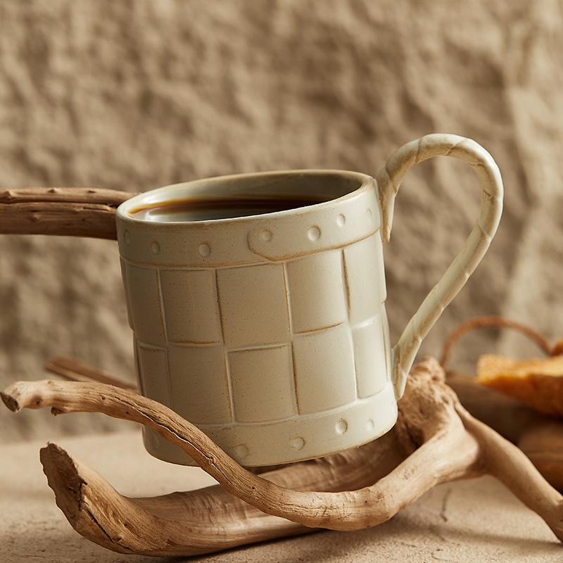 

Creative Japanese ceramic coffee cup creative mug coffee hanging ear cup milk cup retro couple cup 270ml