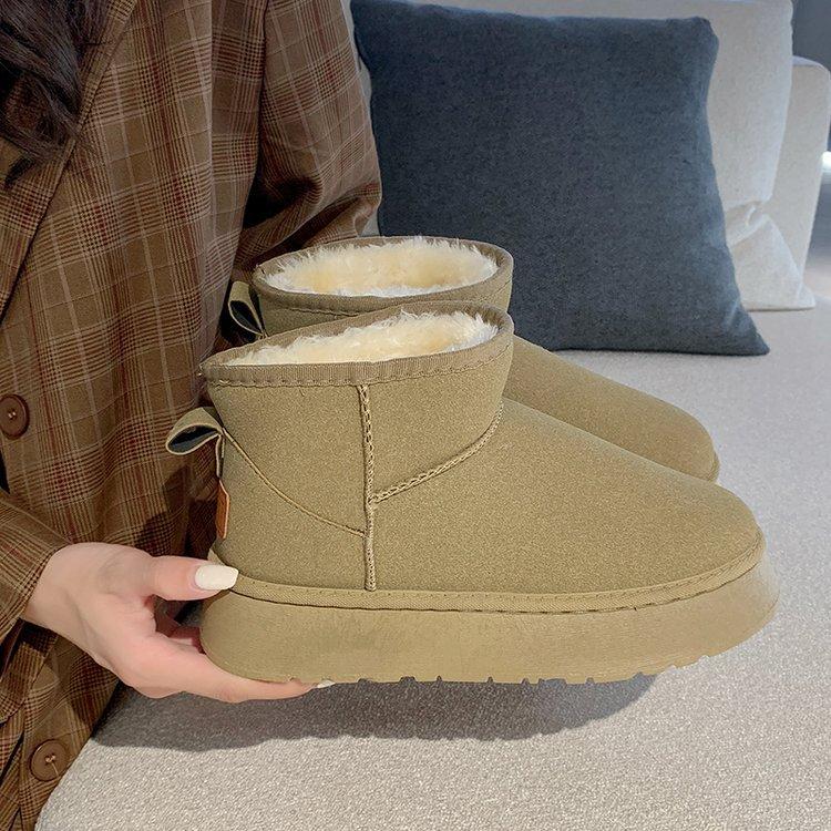 Śniegowce damskie, zimowy nowy styl, bawełniane buty z grubym aksamitem do noszenia na zewnątrz, antypoślizgowe buty do noszenia zimą