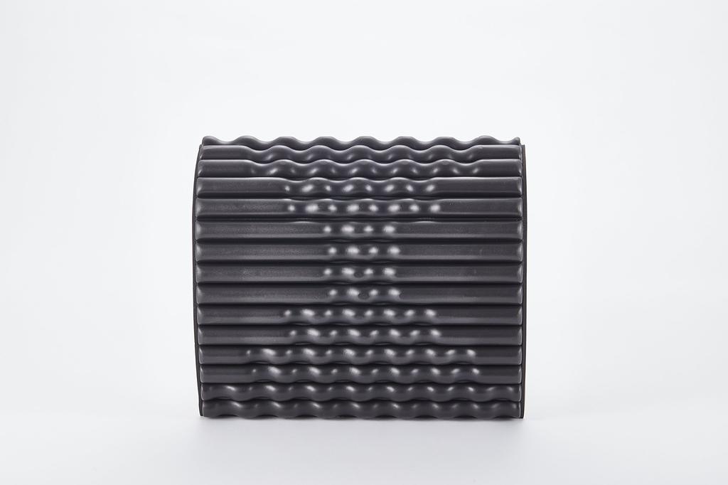 [Authentic] IMPHY Myofascial Release Stretch Back Stretcher, Black, for Back, Shoulder Blade, and Neck Relief, Relief, and Lower Back Pain