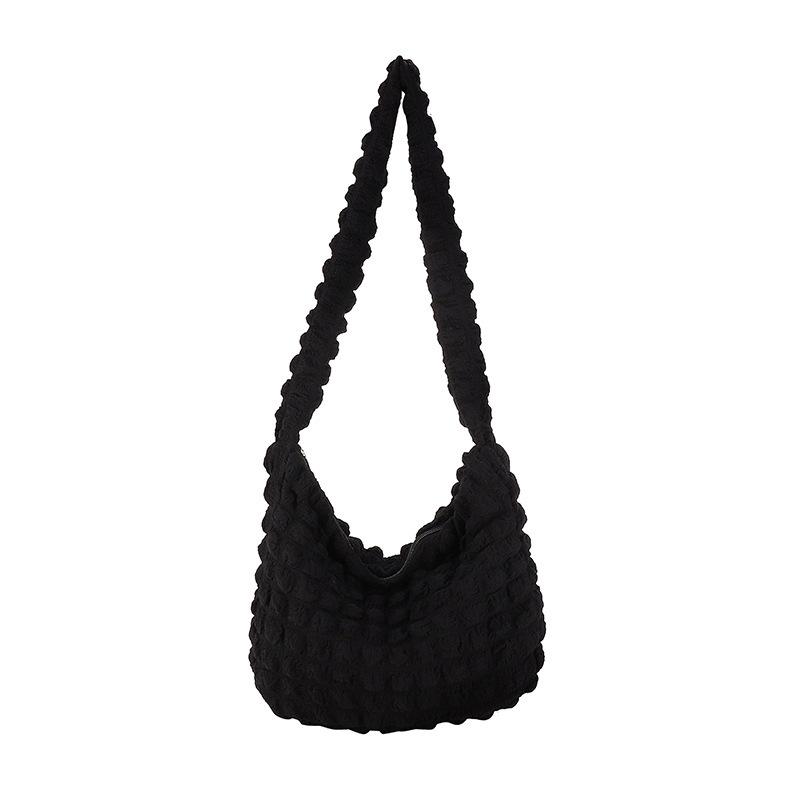 New women's bag, foreign gas, large-capacity cloud bag, bubble tote bag, commuting niche pleated casual puff shoulder bag.
