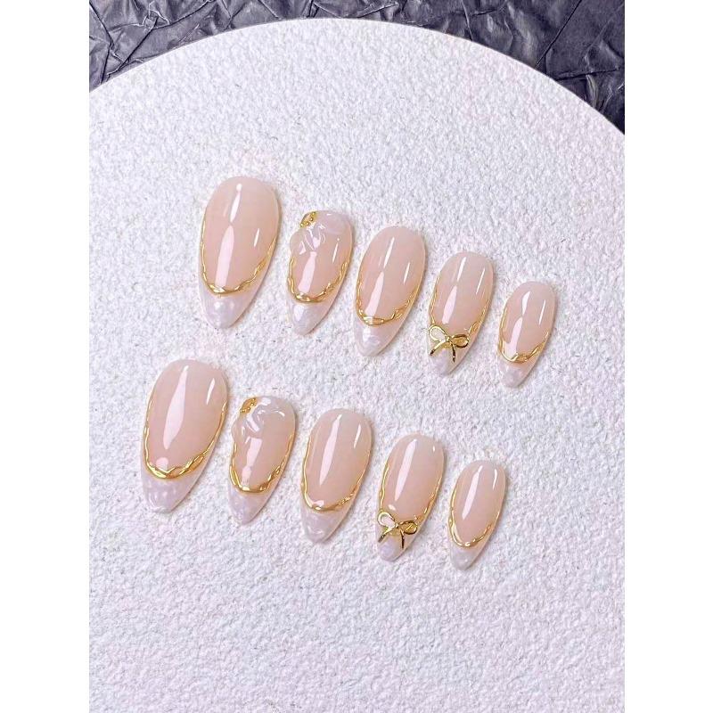 24 Uds. Puntas de Uñas Francesas Cortas Hechas a Mano Set de Manicura Uñas Postizas Adornadas con Línea Dorada y Circonita