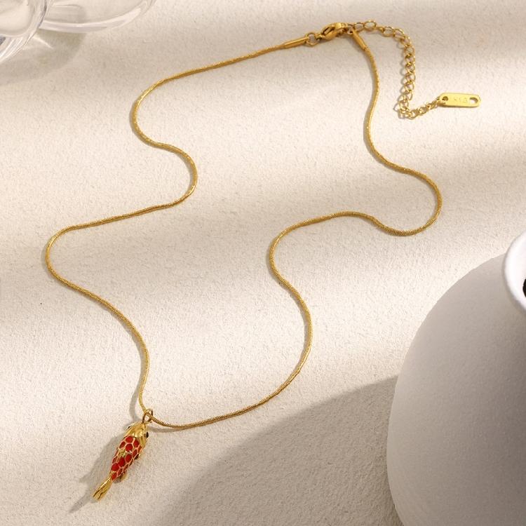 Modern Red Lacquer Carp Pendant Necklace Tarnish Resistant Stainless Steel 18k Gold Plated Everyday Jewelry Design
