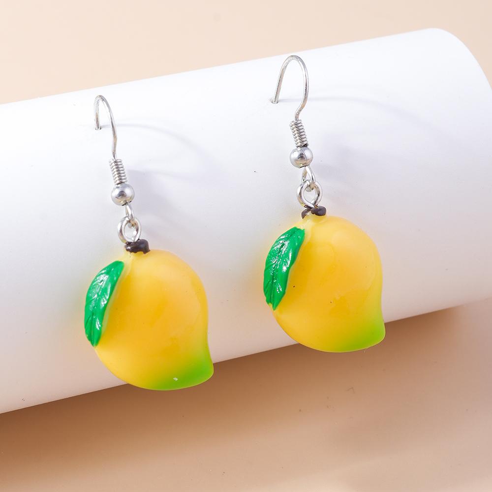 Fashion Resin Simulation Fruits Earrings for Women Pineapple Strawberry Apple Banana Cherry Drop Earrings Girls Jewelry Gifts