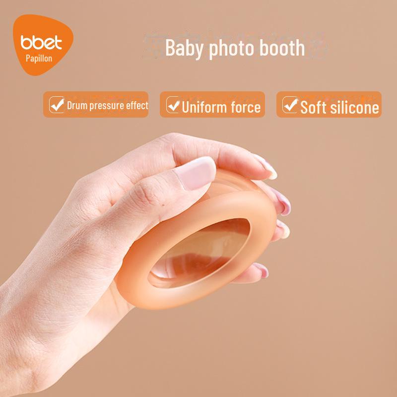 Silikon-Baby-Aufstoßer- und Spuckbecher für Kinder mit Rückenklopf-Funktion