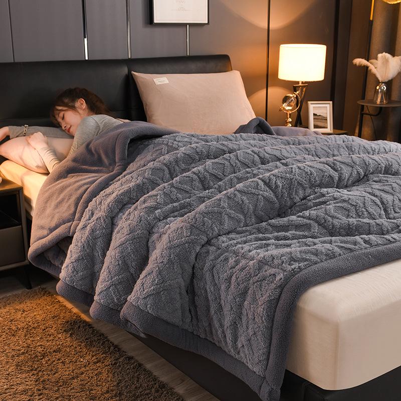 

Товстий тришаровий зимовий плед з коралового флісу з фланеллю та овечою вовною, односпальний/двоспальний розмір 150x200cm (Single Blanket)