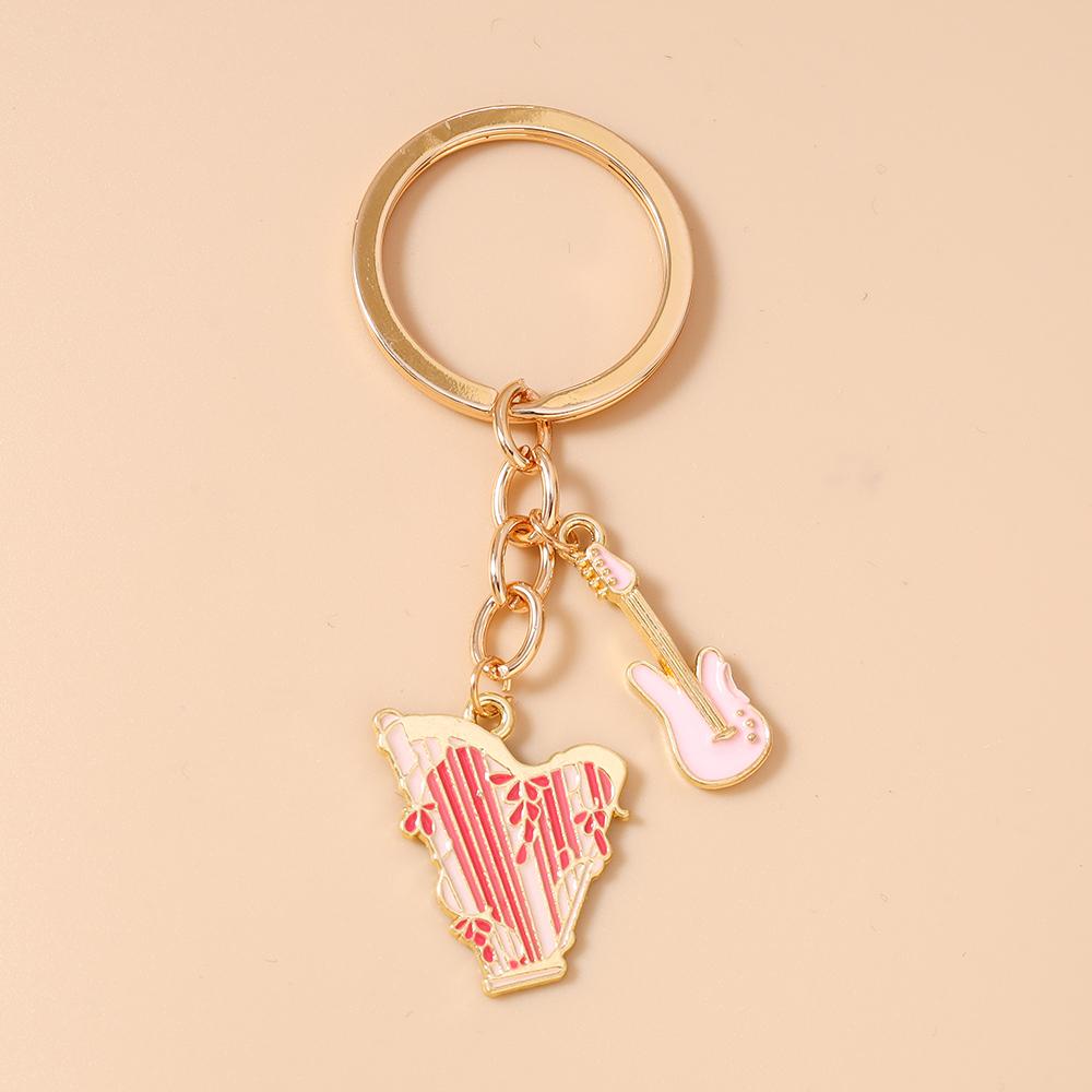 

New Enamel Violin Guitar keychain Women Girls Musical Instrument Key Ring Pendant for Handbag Decor DIY Key Holder Jewelry Gift