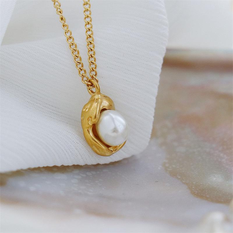 18K Gold-Plated Titanium Pearl Necklace - Unique Women's Jewelry