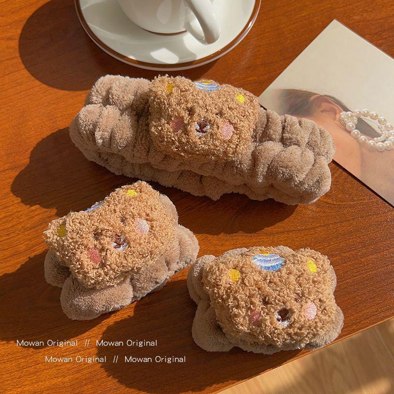 Trendy Cute Bear Toast Headband for Women - Cartoon Style Flyaway Hair Accessory