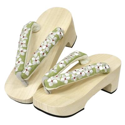 Kimono Cafe Geta Sandals for Pid White Wood with and Hydrangea and Available In Sizes and Suitable for Everyday and Health Hydrangea Women's Yukata,