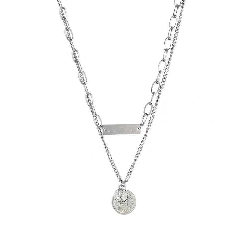 Portrait ins cold wind double-layer titanium steel necklace female ins hip-hop niche design sense collarbone chain 2024 new model