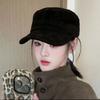 2025 New Retro Suede Flat Top Hat Women's Fashion Versatile Cap Casual Face Small High Quality Equestrian