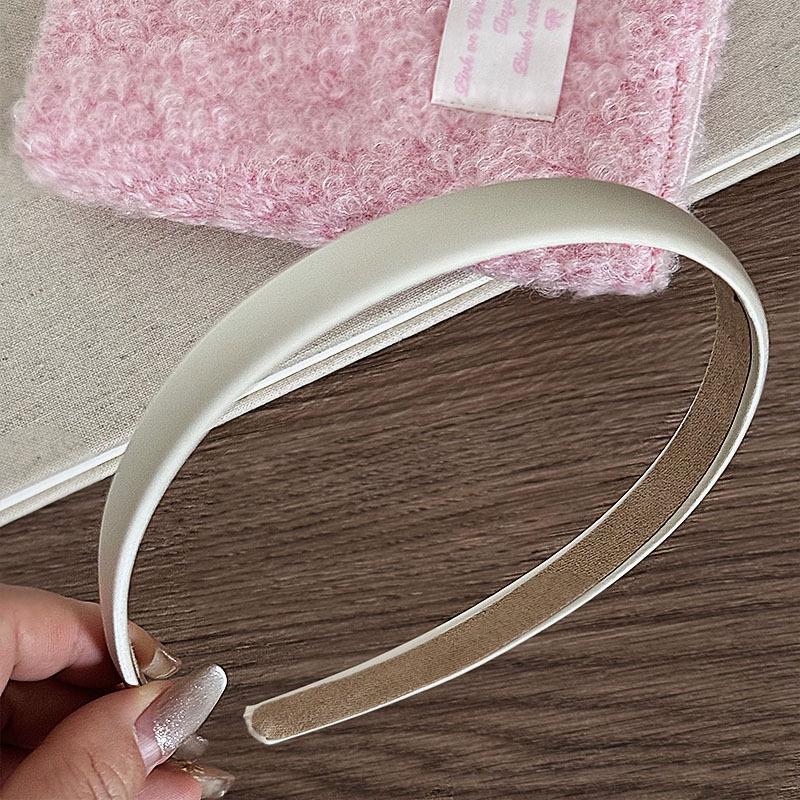 Korean Satin Thin Headband for Women - Versatile Retro French Style with Non-Slip Deerskin Velvet