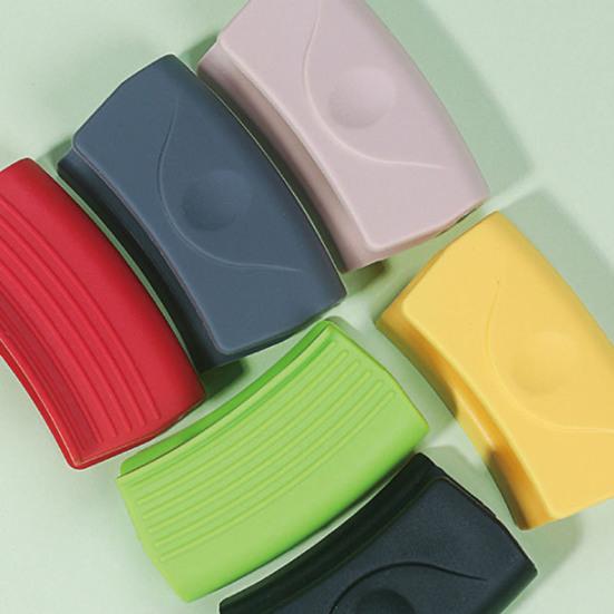 1 pár silikonových držadel pro asistenci Horké rukojeti pánve Protiskluzové žáruvzdorné rukávy na rukojeti hrnců pro smaltované pánve litinové pánve