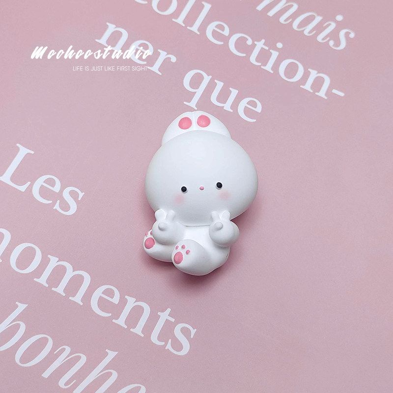 

Car Fragrance Perfume Cute Little Rabbit Year of the Rabbit Car Accessories Air Vent Clip Car Interior Light Fragrance Diffuser Stone Little Rabbit + Berlin Rhyme Essential Oil