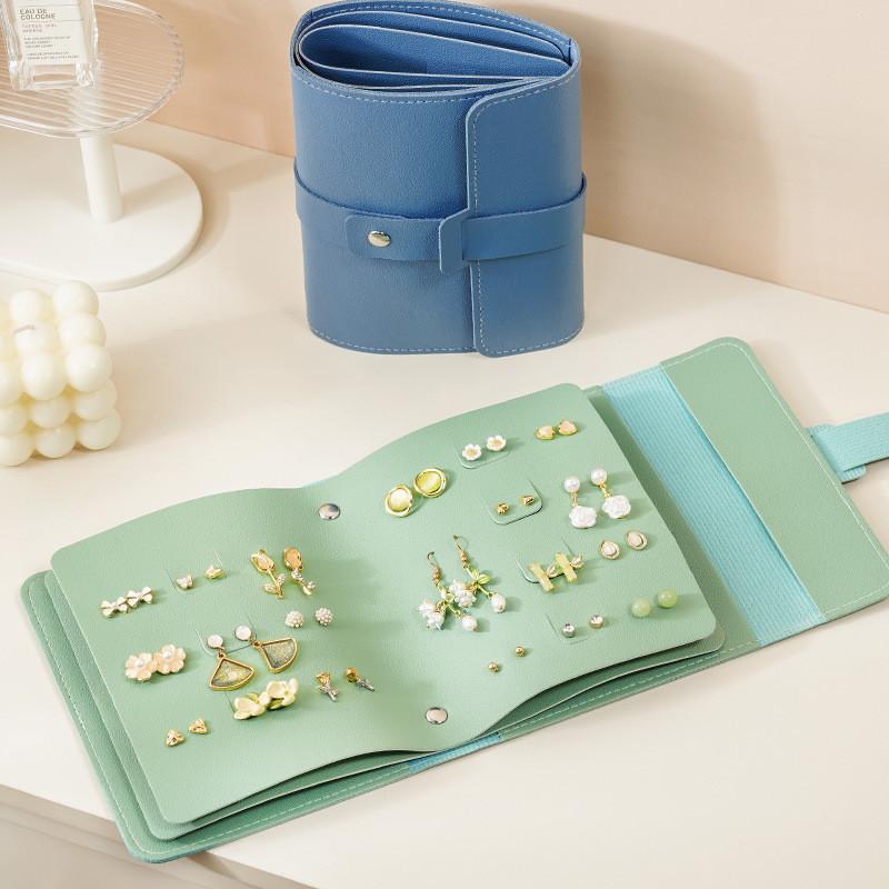 Soft Leather Earring Storage Case With Compact Design For Home And Travel Use
