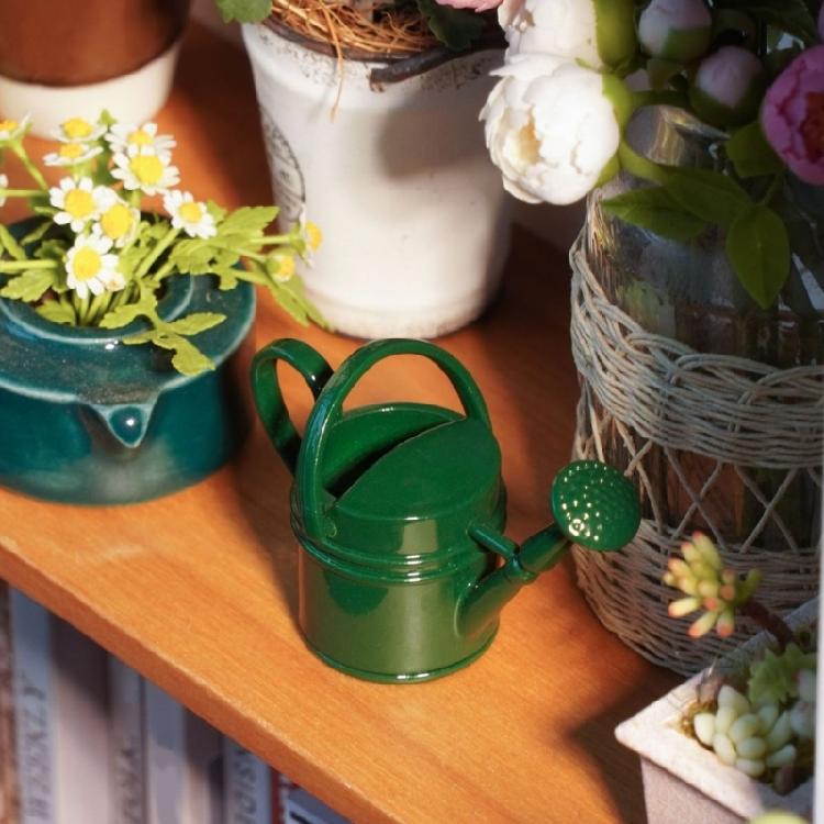 Detaillierte Mini-Gießkanne für Modellgärten im Maßstab 1:12, Puppenhäuser aus PVC, Bastelbedarf für den Außenbereich