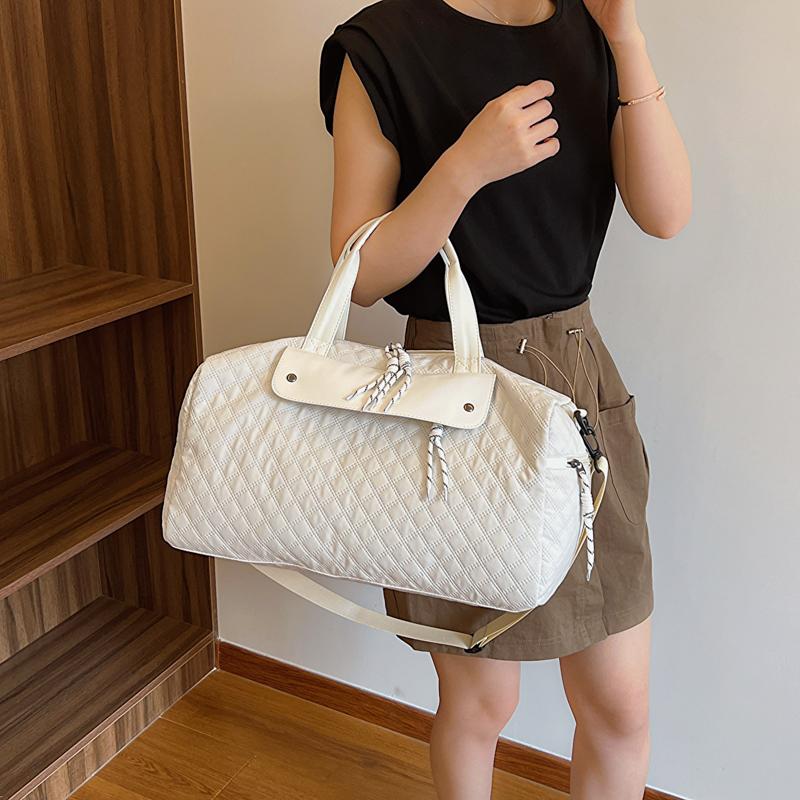 Carry On Travel Duffle Bag Nylon Waterproof Sports Gym Tote Bags For Women Large Capacity Storage Luggage Handbag