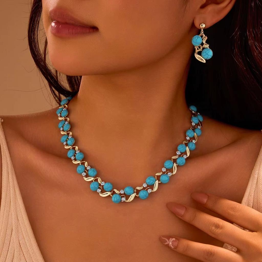 Vintage Turquoise Artificial Pearl Inlay Jewelry Set Necklace Earrings Elegant Statement Accessories for Women