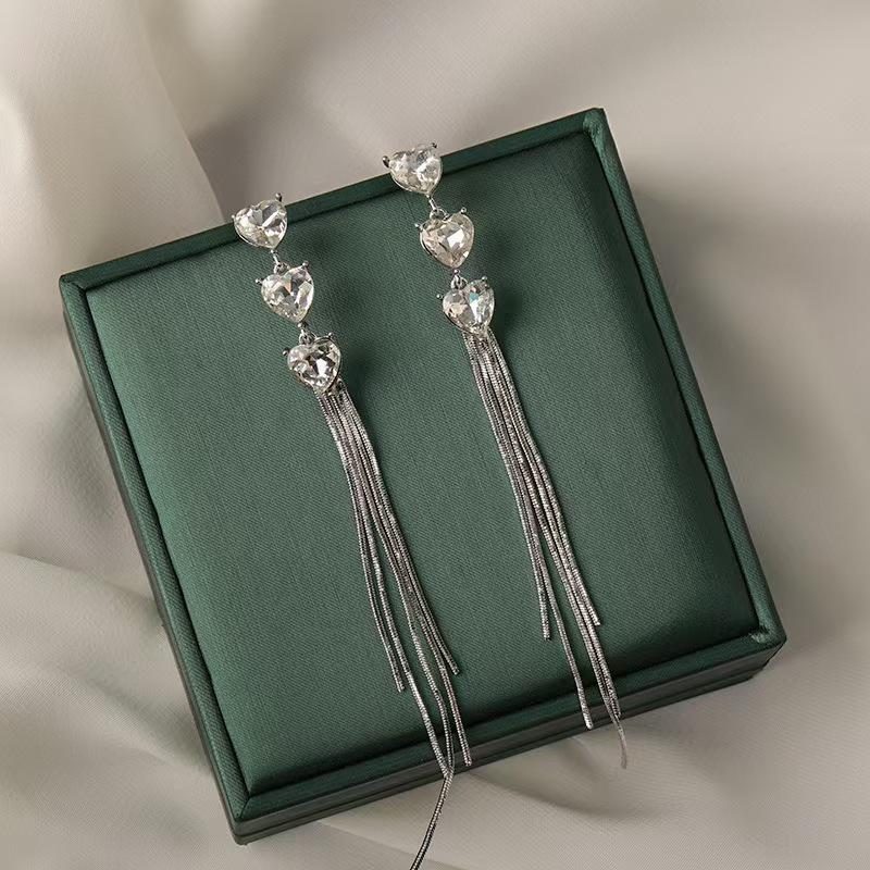 Chic & Elegant Long Tassel Earrings for Women - Trendy Korean Style, Diamond Accents, 2026 Fashionable Light Luxury.