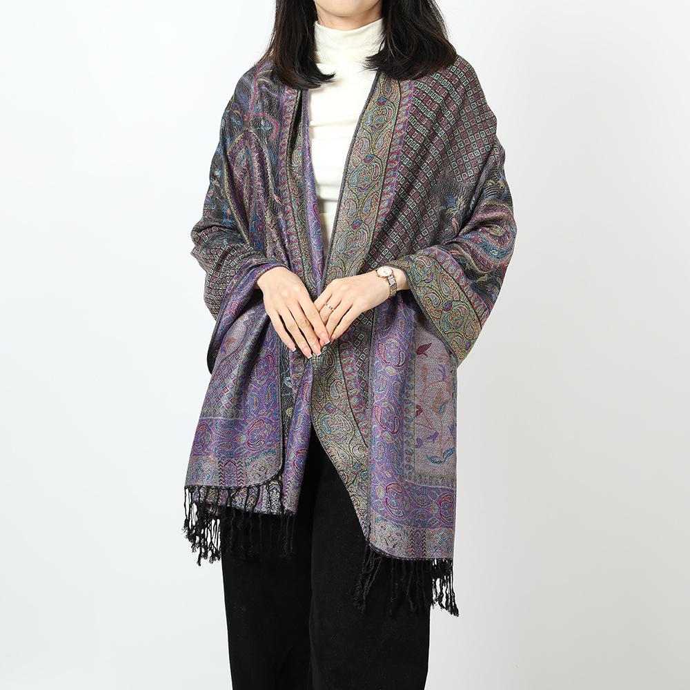 New red shawl with women's travel vacation photo scarf warm scarf cape