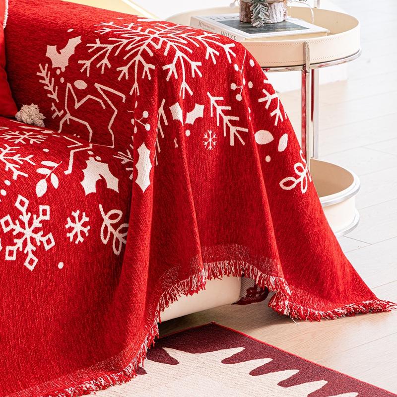  Christmas-Themed Sofa Cover All-Season Universal Full Cover Sofa Cover Red Festive Multifunctional Sofa Towel Cushion Cloth