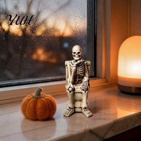 Creative Holiday Gift Skeleton On Toilet Figurine, Funny Gothic Bathroom Statue, Spooky Room Accessories Halloween Resin Ornament for Home Office