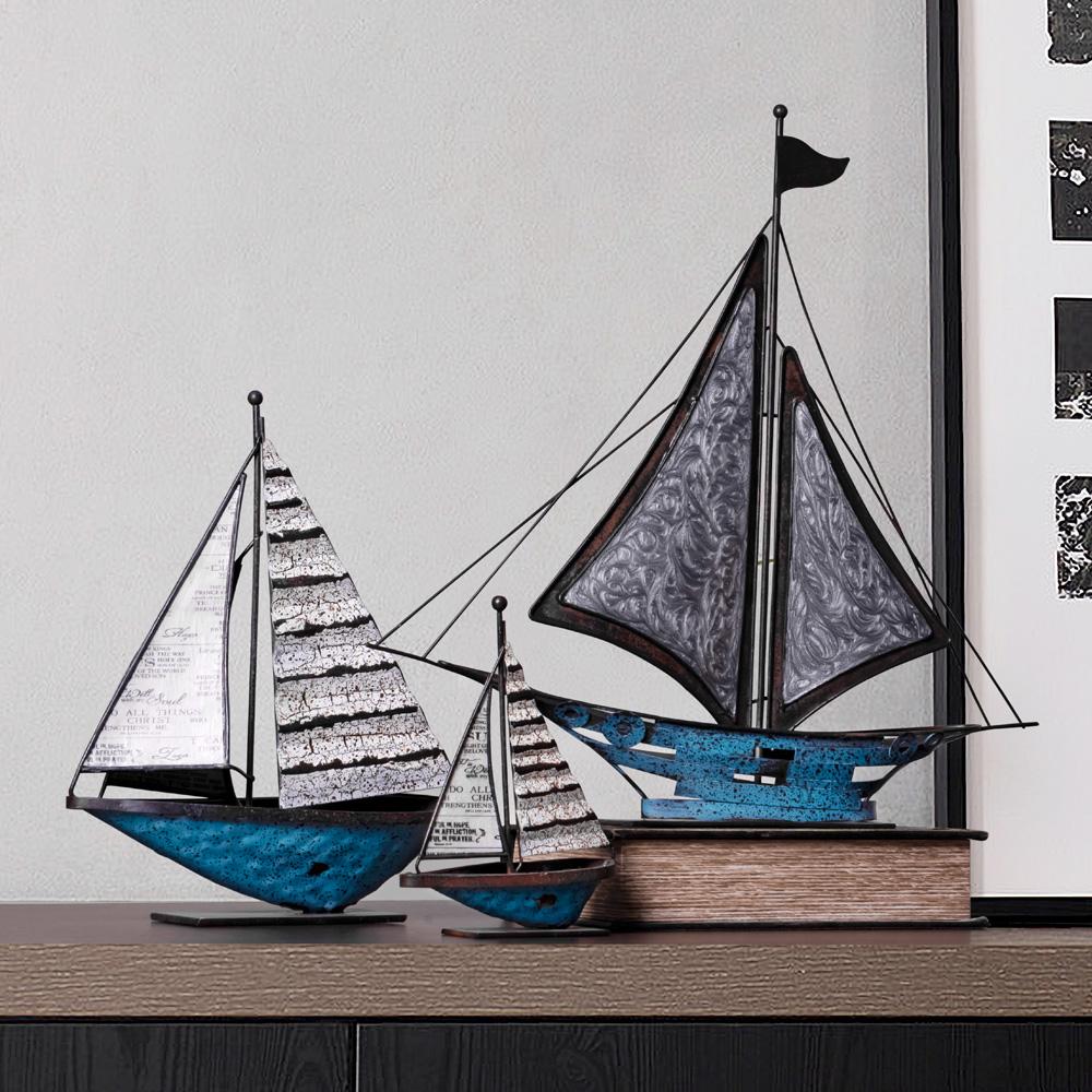 Metal Handicrafts Realistic Retro Sailboat Ornaments Handmade Statue Tabletop Boat Arrangement Home Decoration Accessories
