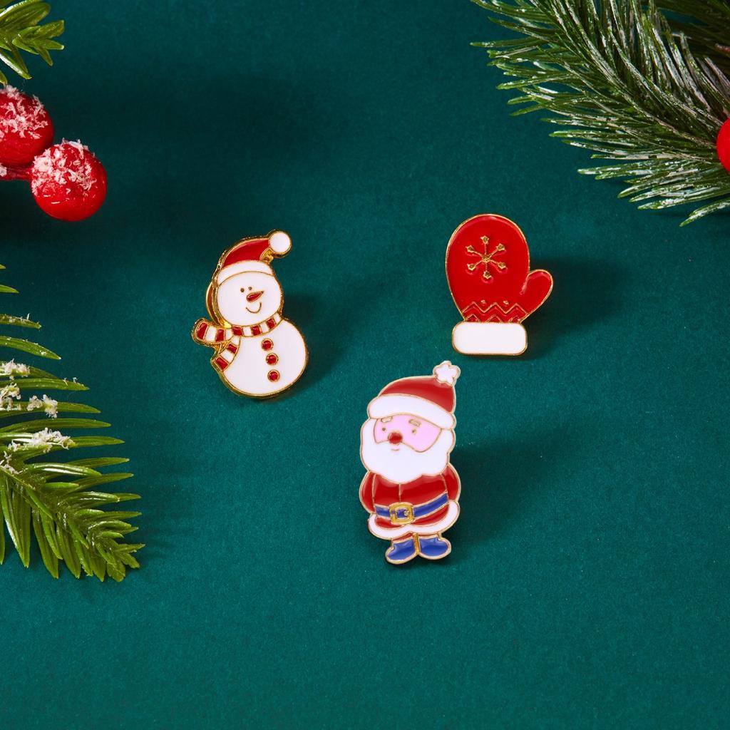 Christmas Enamel Brooches Set Reindeer Bell Santa Claus Snowman Wreath Gingerbread Snowflake Pins For Women Men Holiday Jewelry