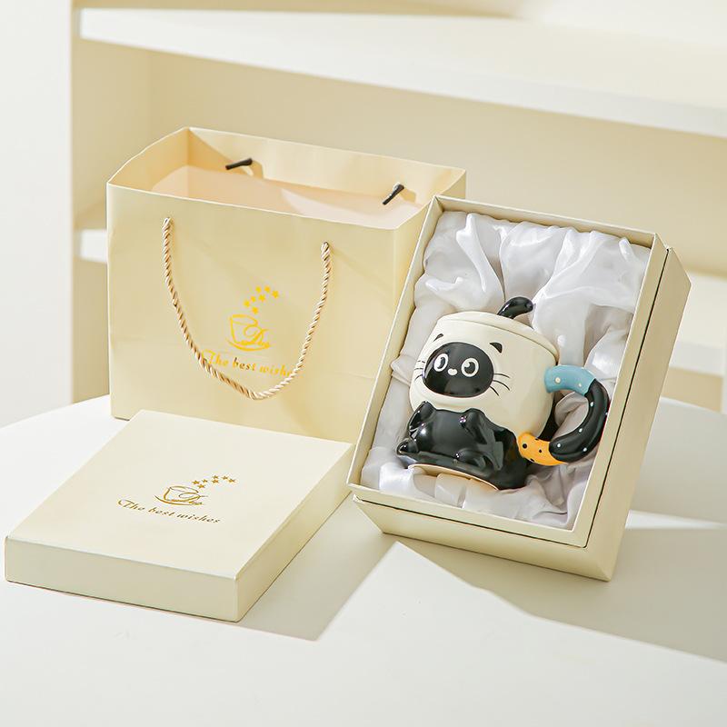 Cute cute cartoon piggy ceramic mug with lid for girls' birthday girlfriends practical souvenir gift box