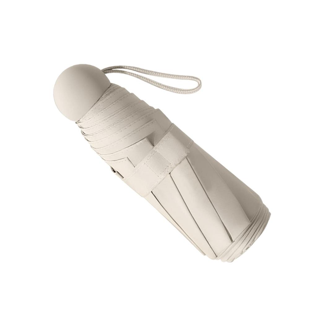 suitable for both sunny and rainy easy to 011 Compact, ultra-lightweight, weather, carry.