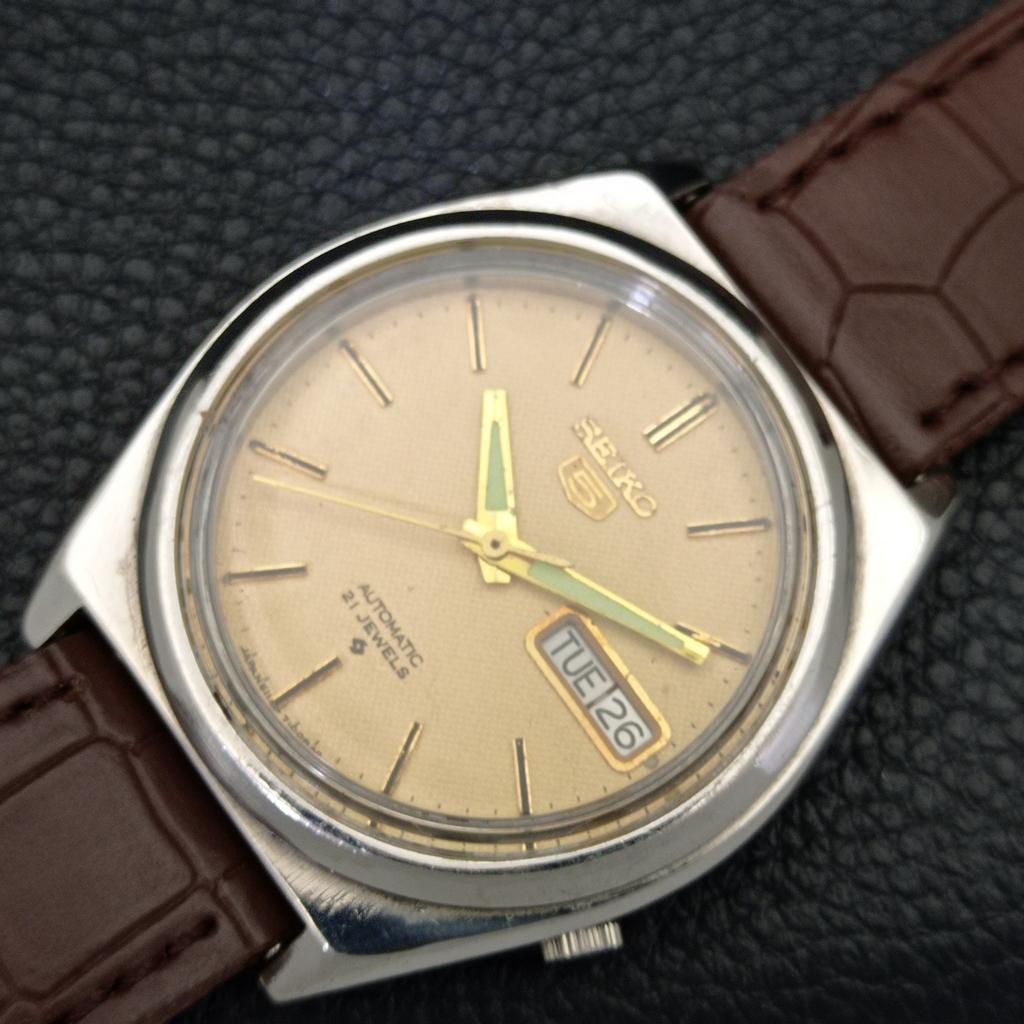 VINTAGE SEIKO 5 AUTOMATIC 7009A JAPAN MENS ORIGINAL DIAL WATCH a500514-2