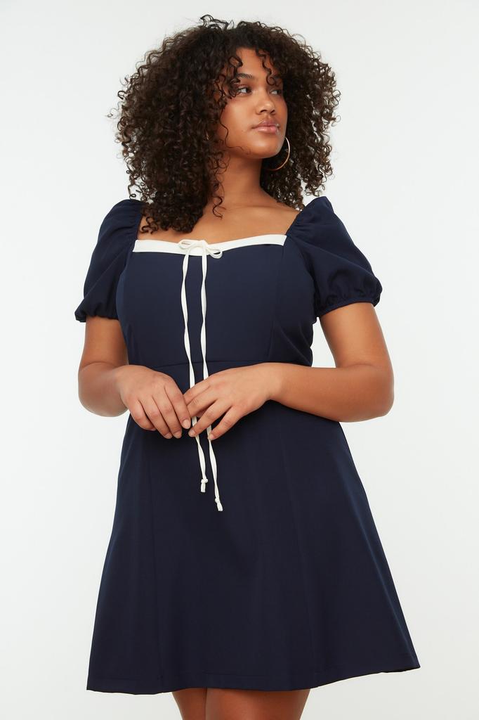 Women's Style Plus Size Navy Blue Woven Collar Detailed Dress