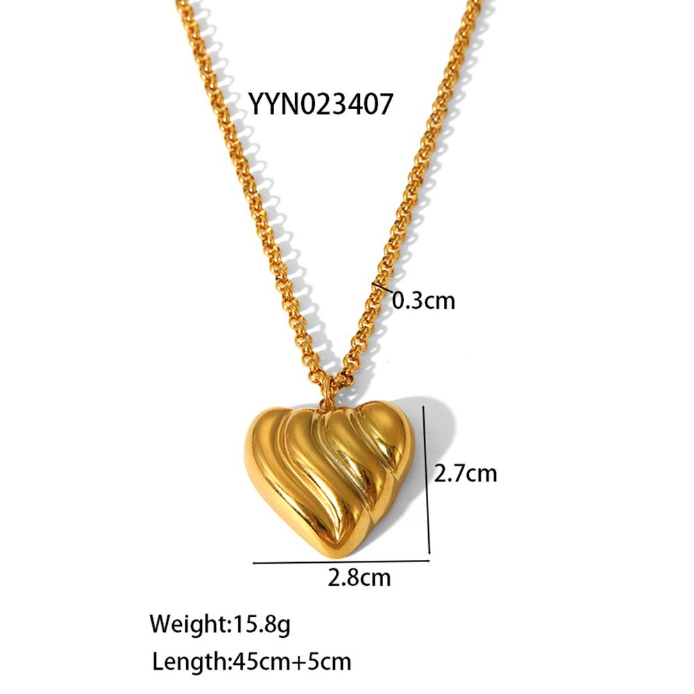 Yori Trendy Heart Butterfly Fashion Pendant Clavicle Necklace for Women Stylish Unique Rust Proof Metal Daily Neck Jewelry Bijou