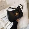 Today's popular small bag women's niche 2 new fashion summer baguette bag Spice girl shoulder armpit bag
